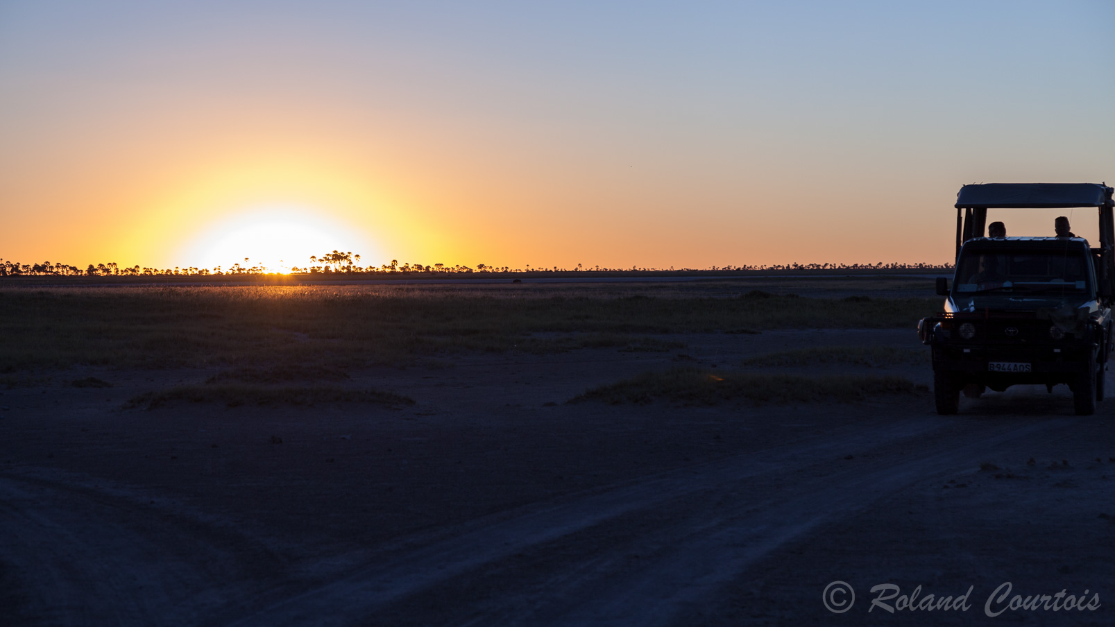 Coucher de soleil sur le Kalahari.