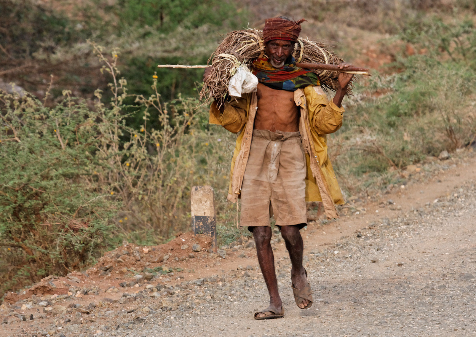 Ethiopien typique avec son baton