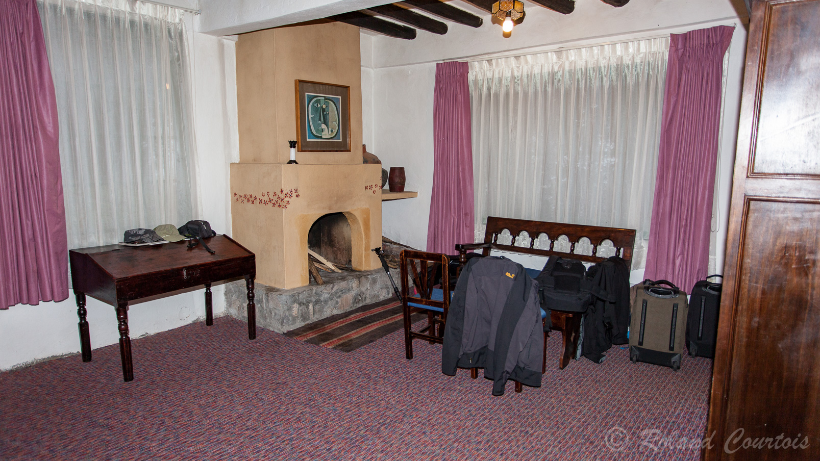 A côté du site d'Ingapirca, l'hôtel dispose de chambres .... glaciales, malgré le feu ouvert ! (impossible à allumer à cause de l'humidité )