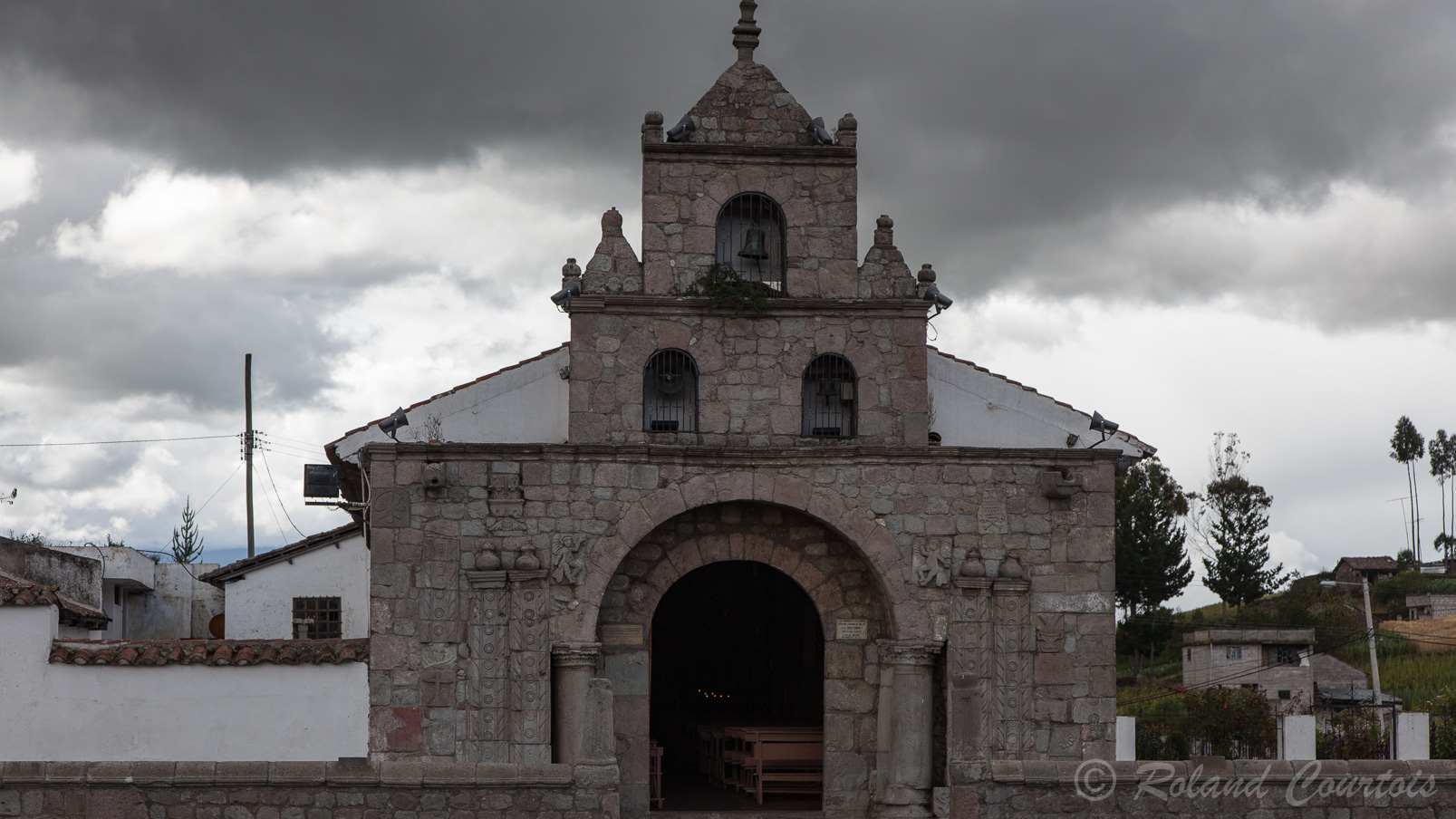 ...... pour voir la plus vieille église d'Equateur