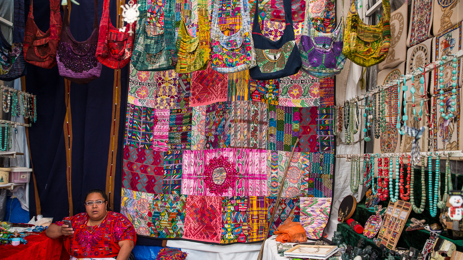 Le marché très coloré de Chichicastenango