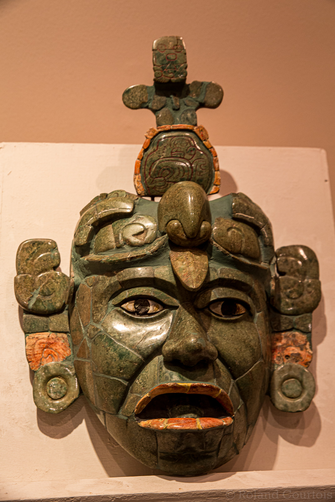 Masque funéraire de jade Tikal (600 - 900)