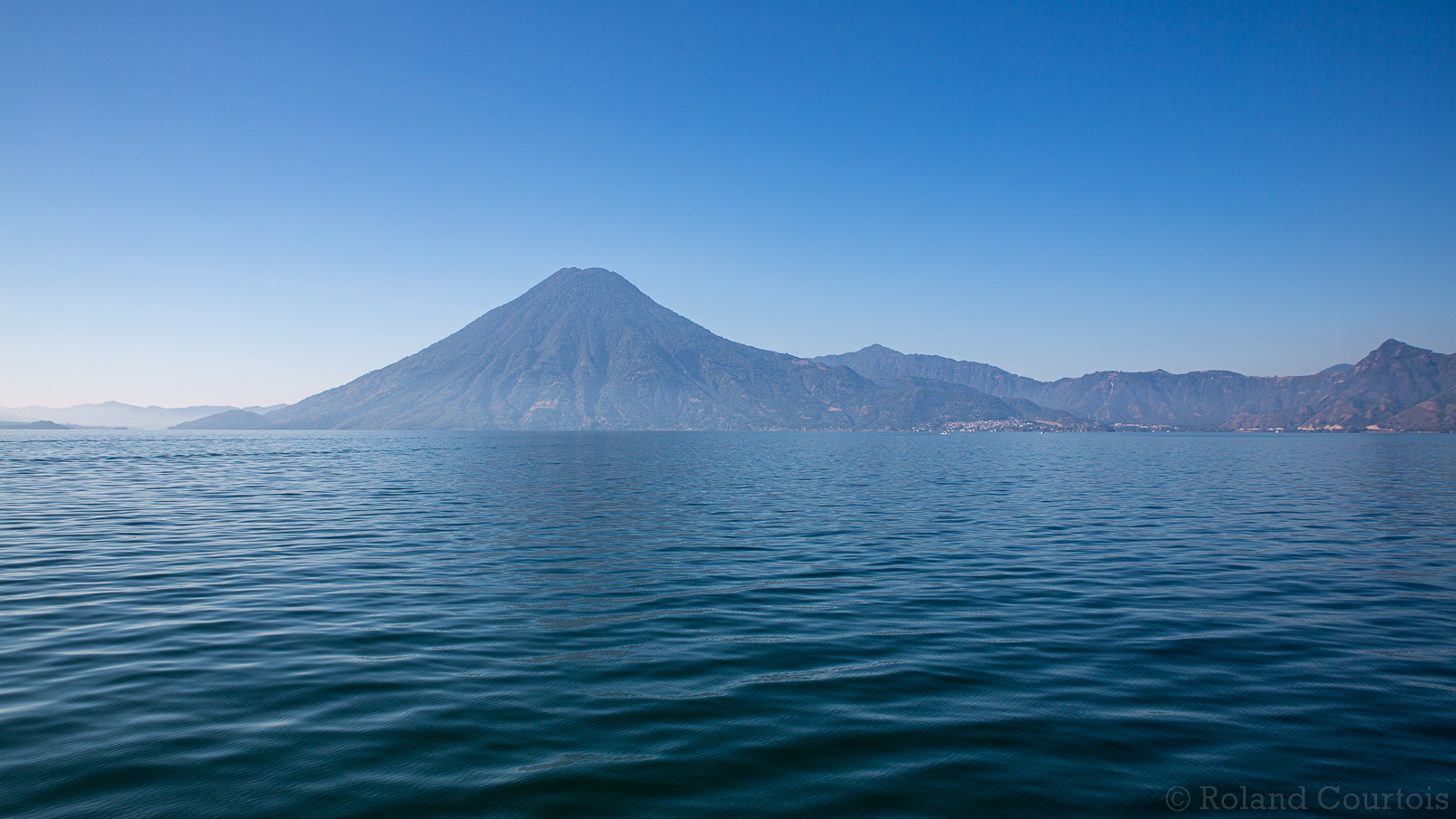 Lac Atitlan, d'origine volcanique.....