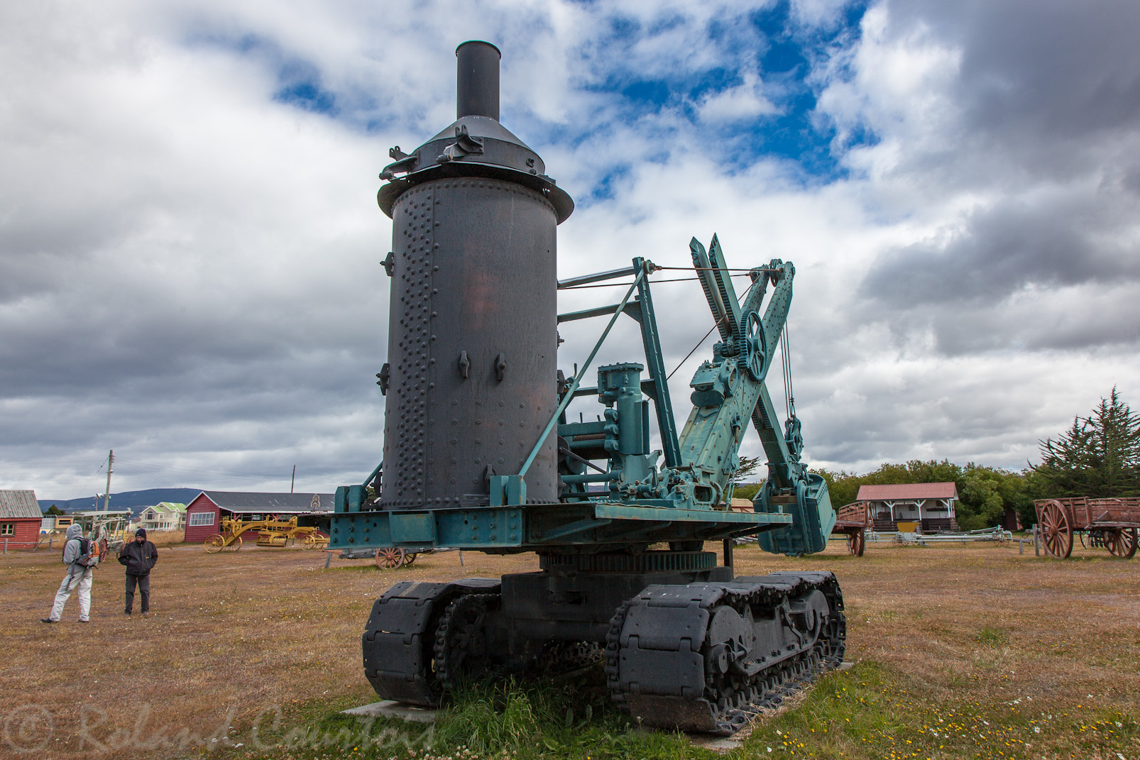 Institut patagonique: une excavatrice à vapeur
