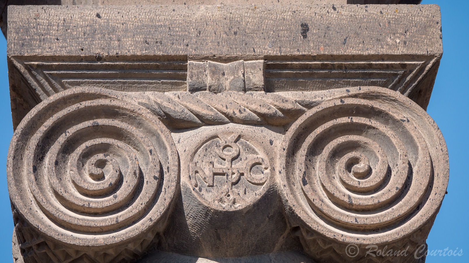 Site archéologique de Zvartnots, 
Impressionnants vestiges d'une église dédiée à Saint-Georges.