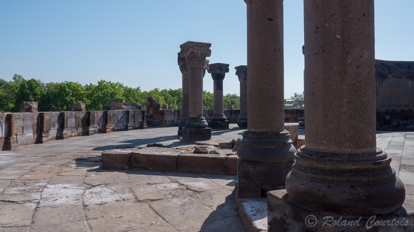 Site archéologique de Zvartnots, 
Impressionnants vestiges d'une église dédiée à Saint-Georges.