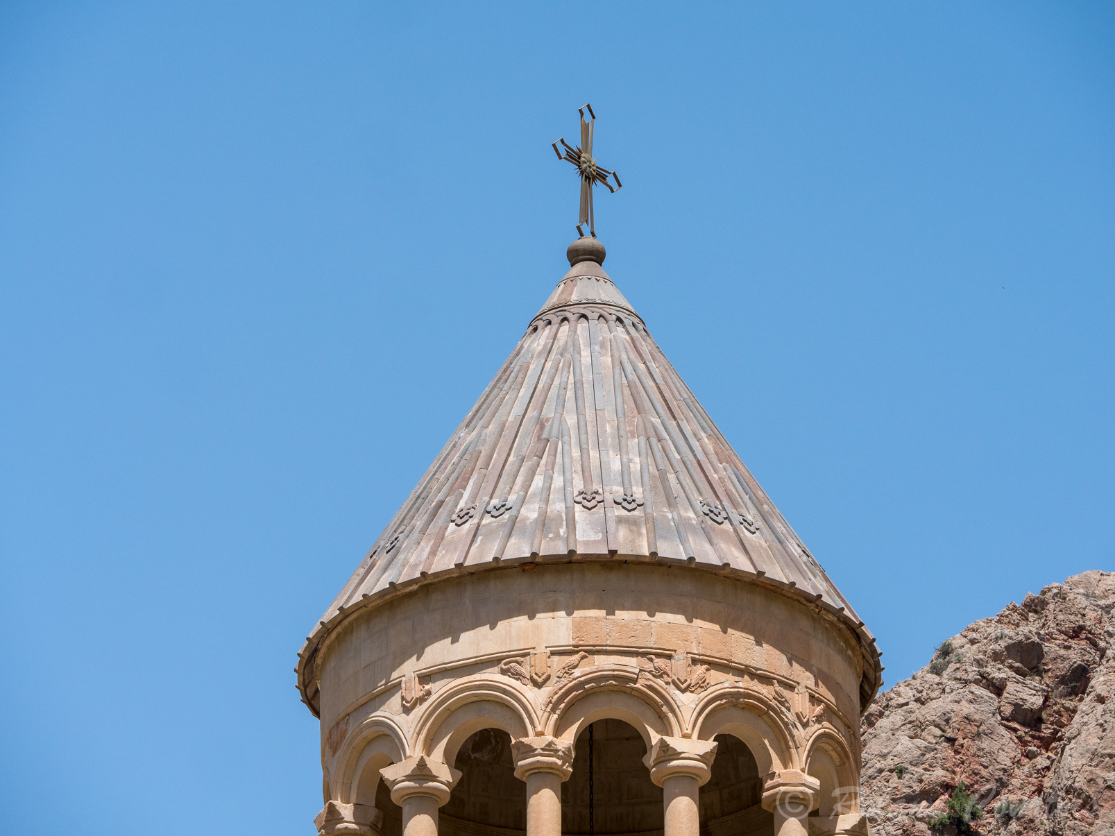 Monastère de Noravank. L'église Sainte-Mère-de-Dieu (Sourp Astvatsatsin)