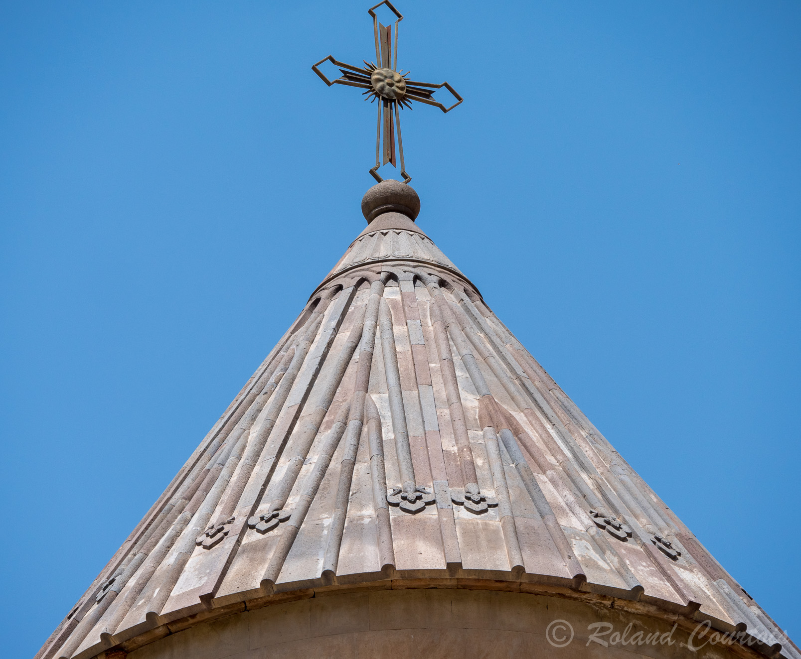 Monastère de Noravank. L'église Sainte-Mère-de-Dieu (Sourp Astvatsatsin)