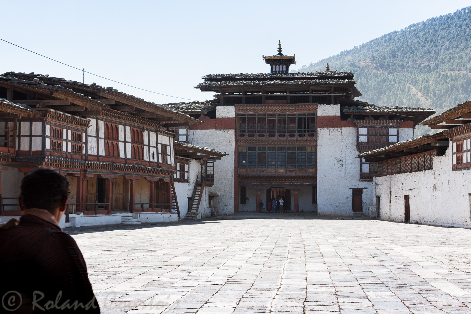 Dzong de Wangduephodrang. Malheureusement, il a complètement brulé en juin 2012 (15 mois après ces photos).