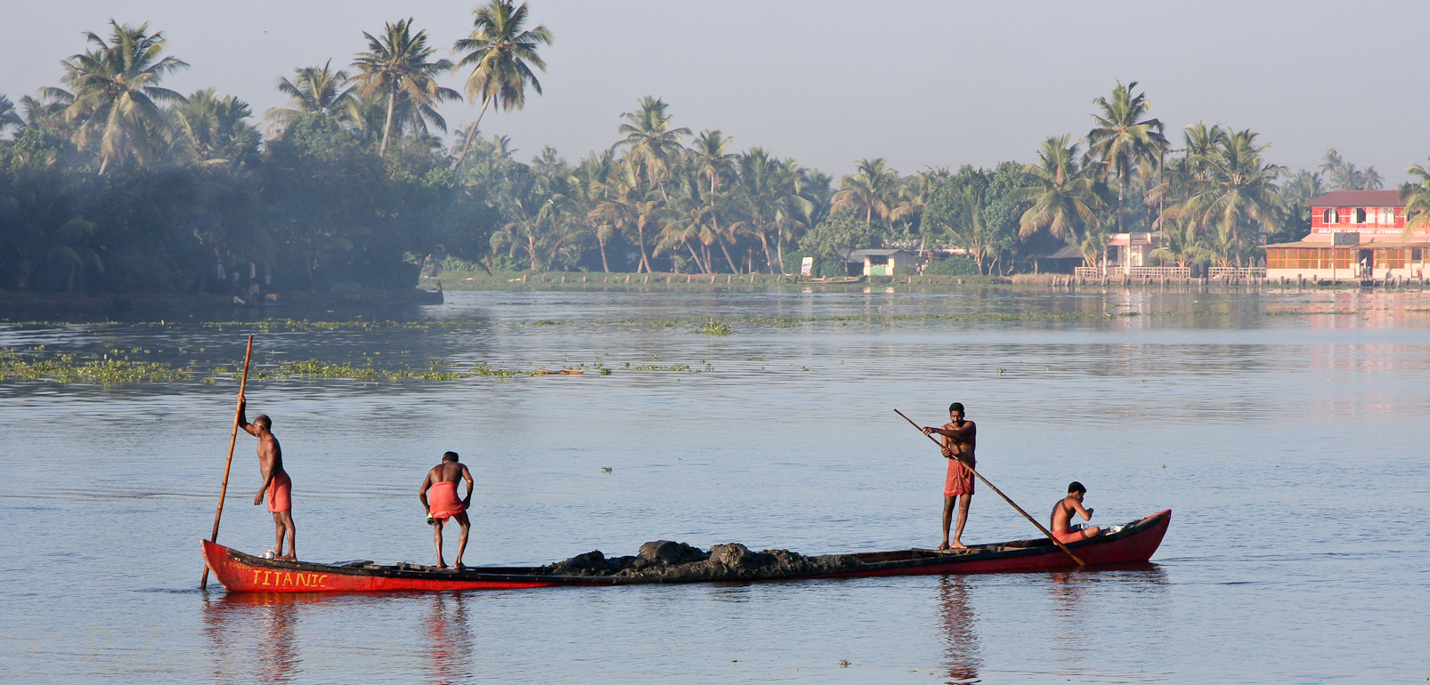 Backwaters: Transport de terre