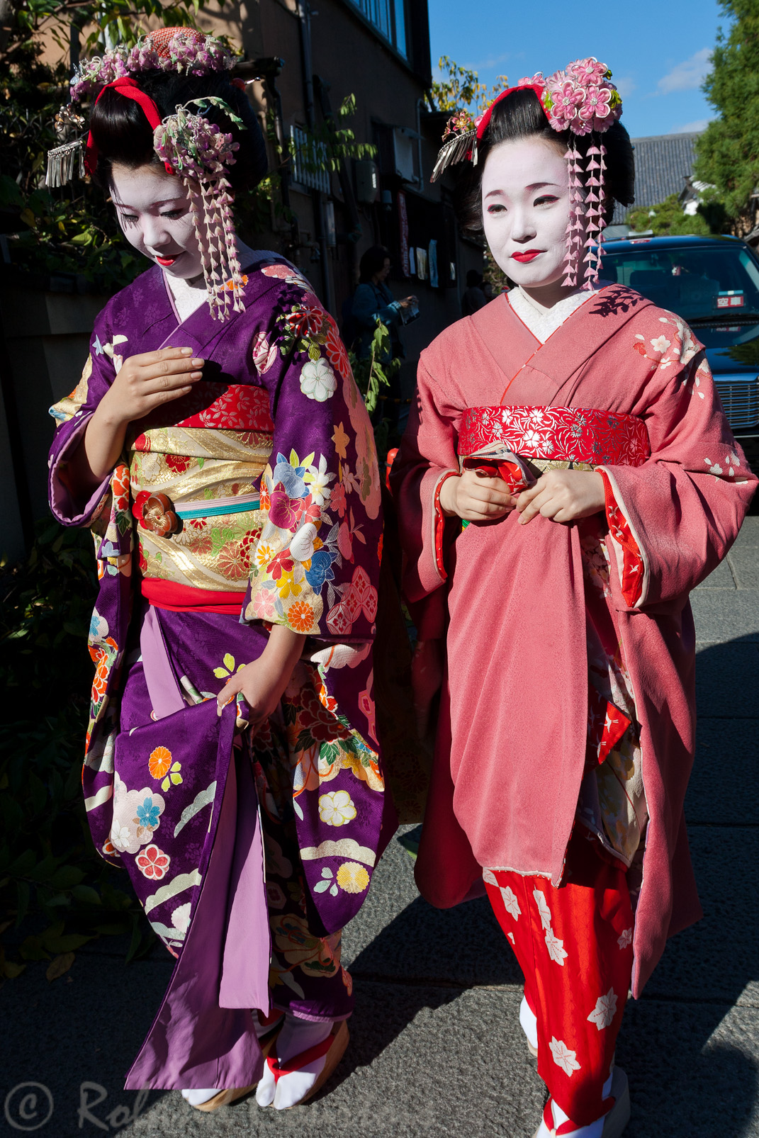 Geishas dans le quartier de Gion