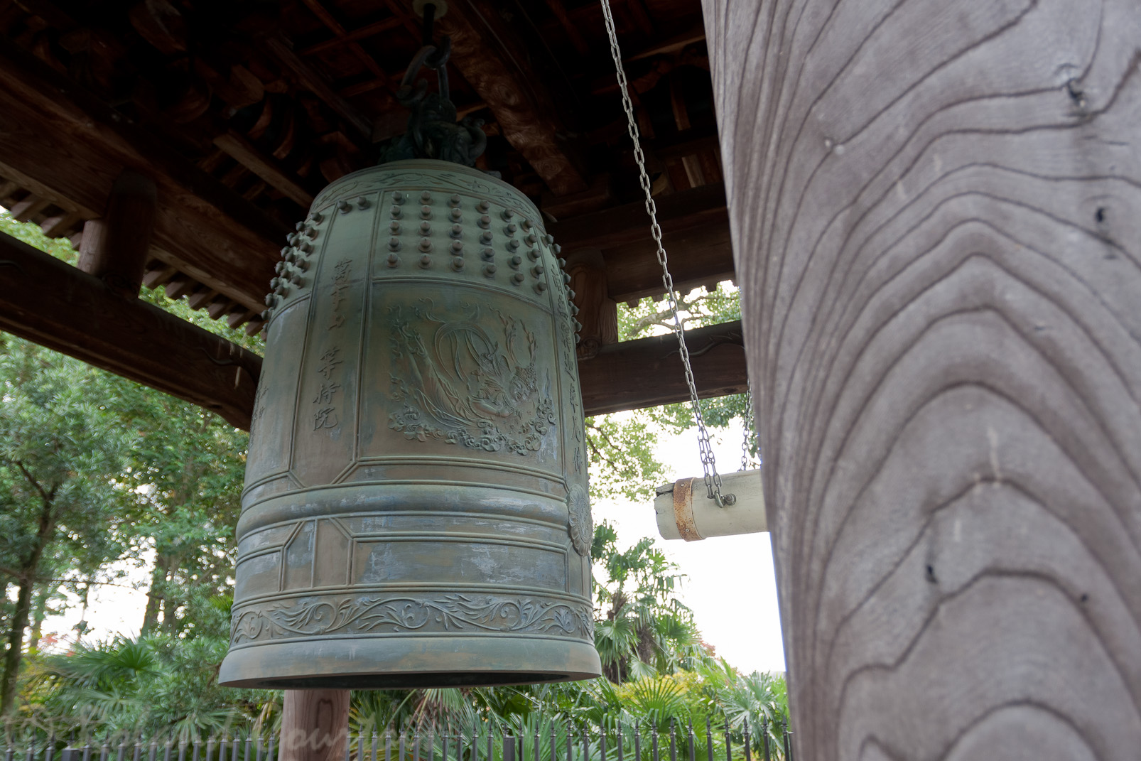 Temple Toji-in, cloche.