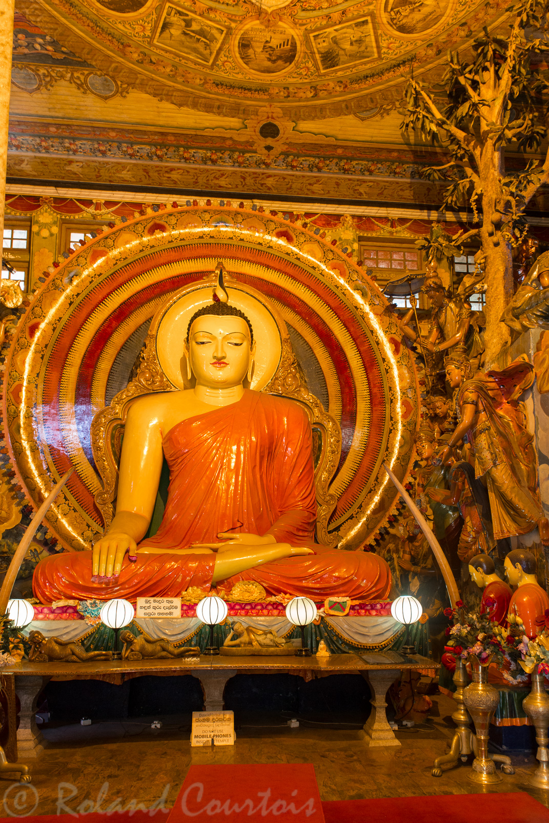 Temple bouddhiste Gangaramaya. Bouddha Avalokiteshvara de la compassion