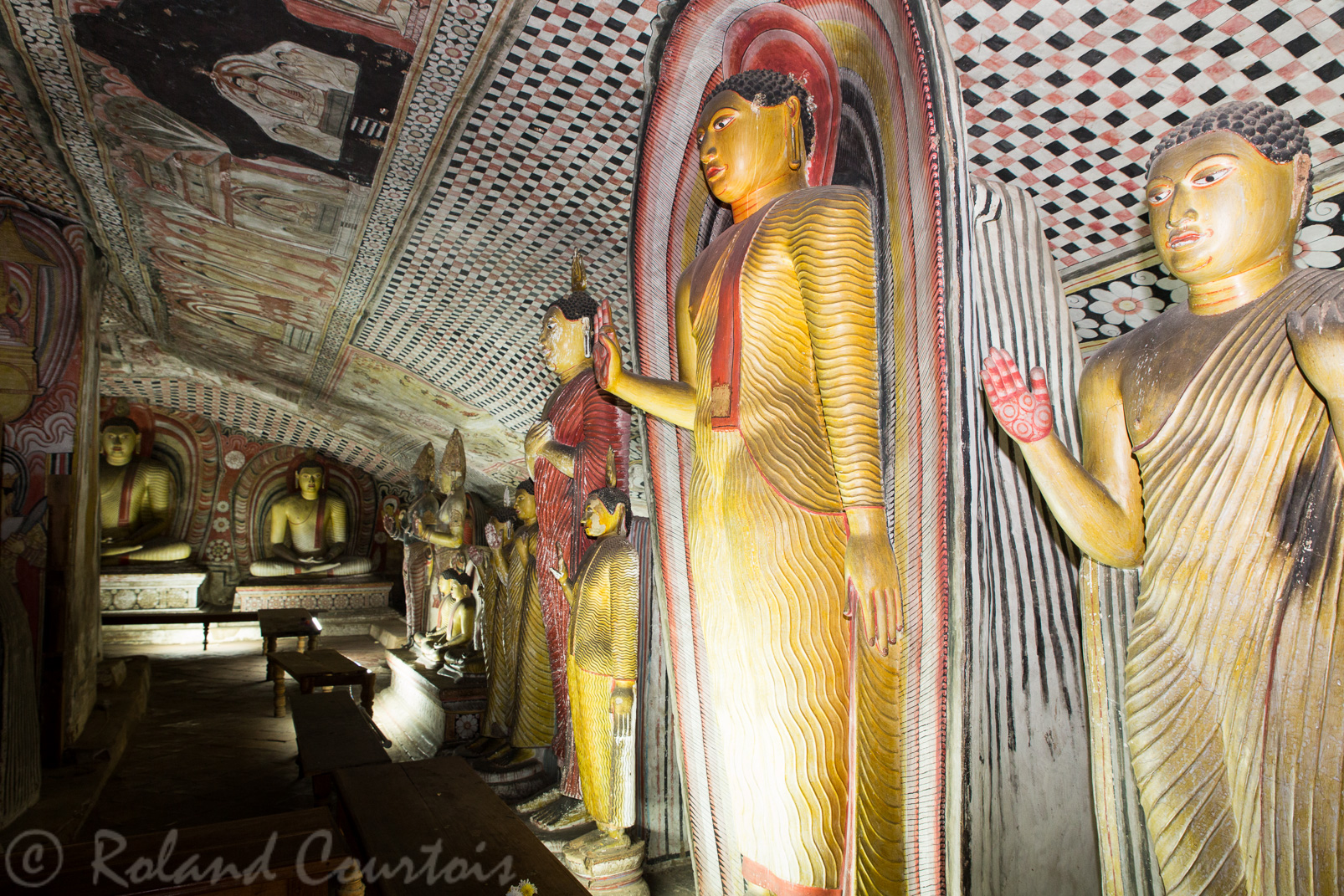 Grottes de Dambulla. La décoration date du XVIIIème siècle.