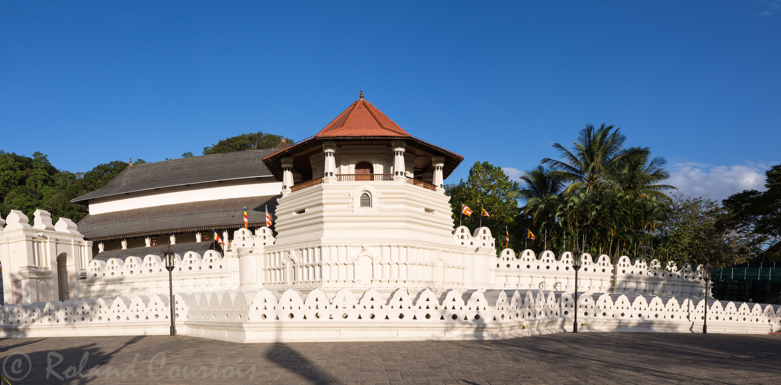 Le Temple de la Dent.