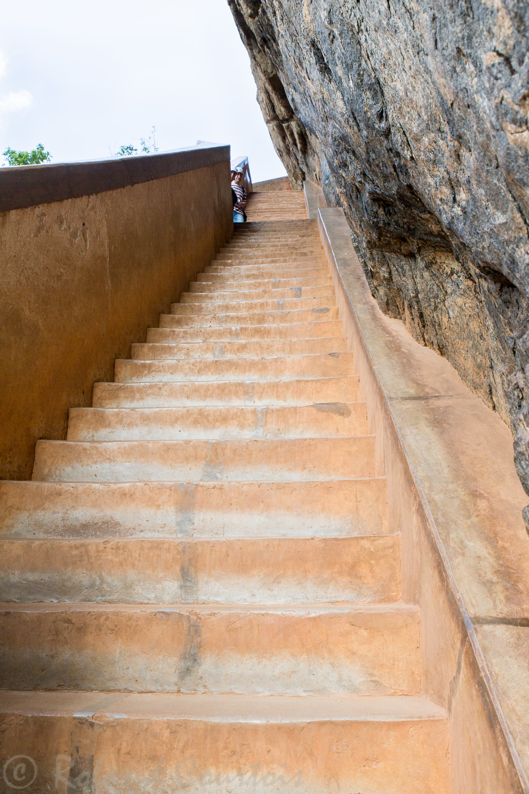 Site de Sigiriya. Escalier d'acces à la citadelle.