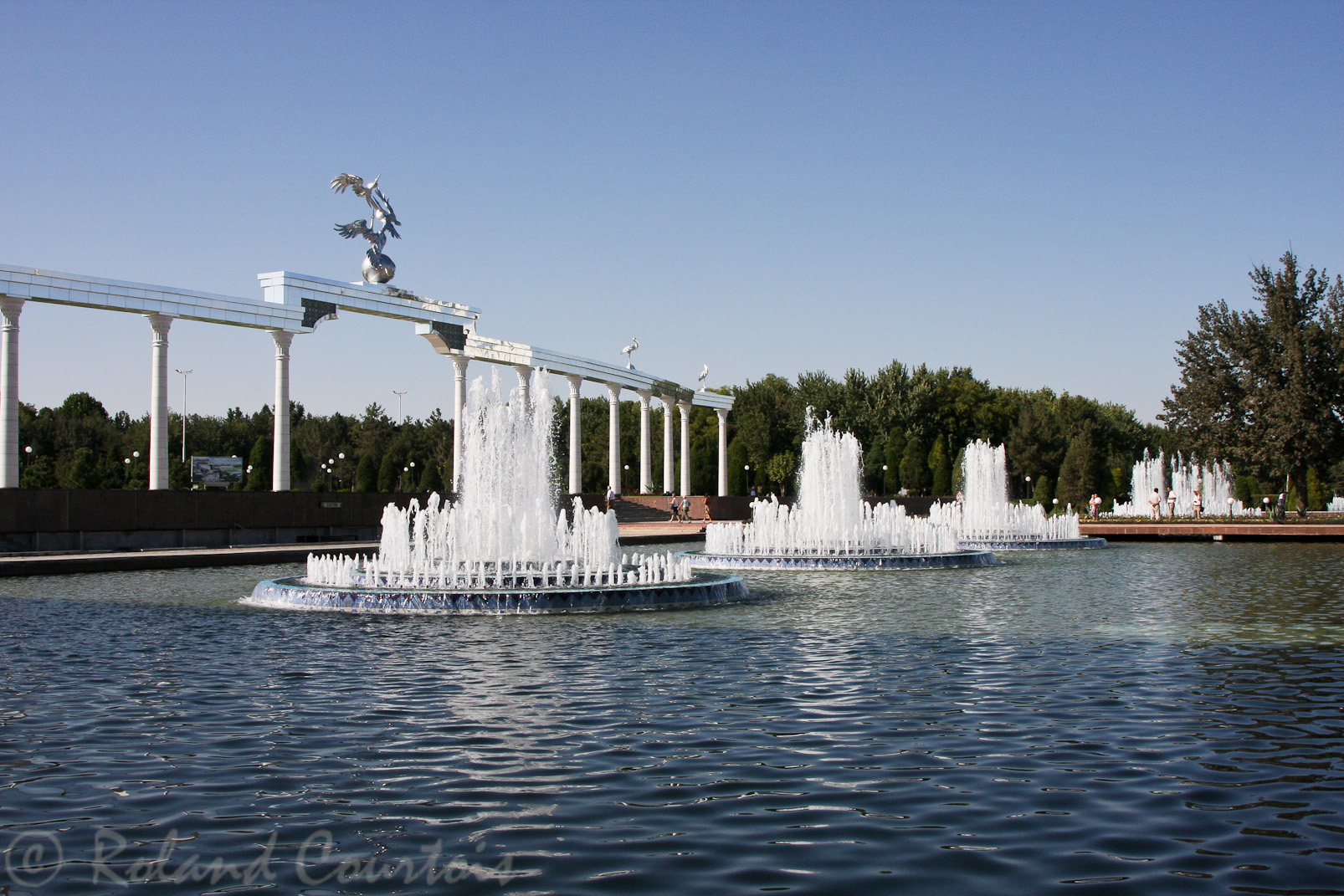 Place de l'indépendance, une des plus grandes de l'ancienne URSS.