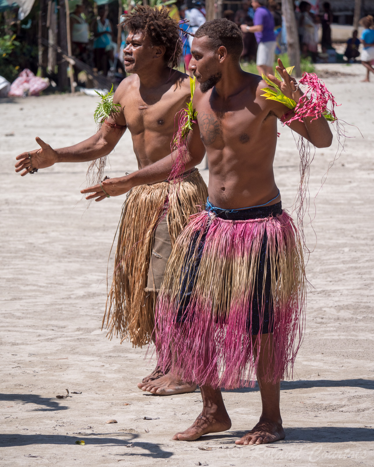 Danses traditionnelles par les habitants qui appartiennent à l'ethnie Gafe.