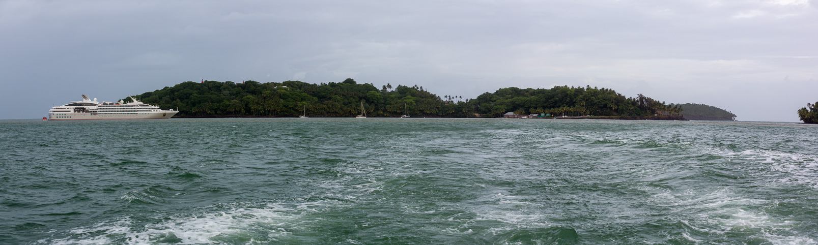 Les Îles du Salut. sur lesquelles était installé le Bagne de Guyane....