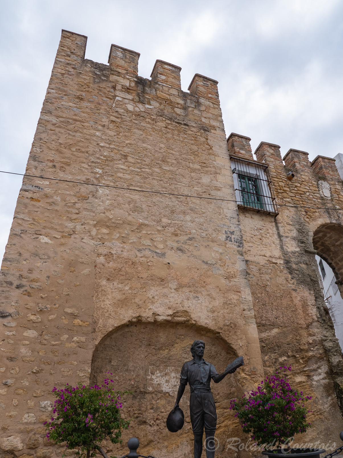 Vejer de la Frontera: Statue de Juan Relinque : Au XVIe siècle, il s'est battu en faveur de ses voisins contre les abus et les charges imposés par le duc de Medina Sidonia,