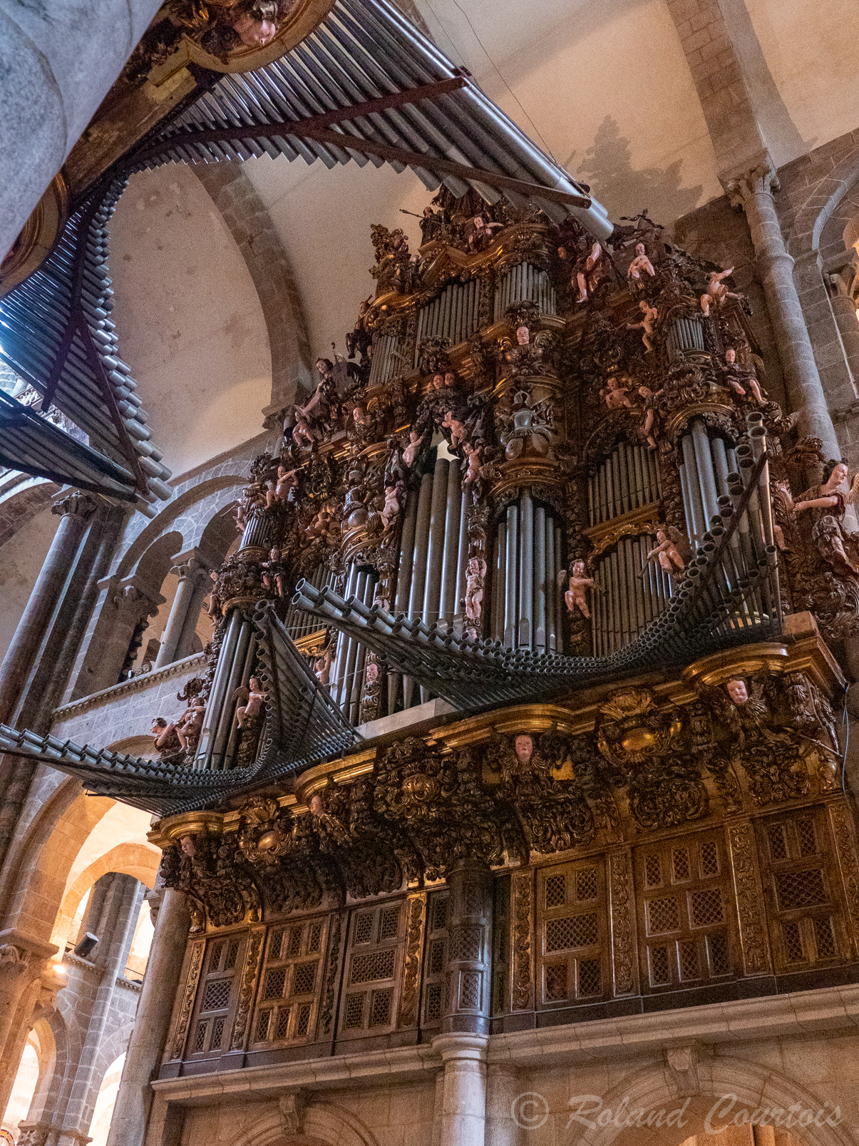 Les grandes orgues de la cathédrale......