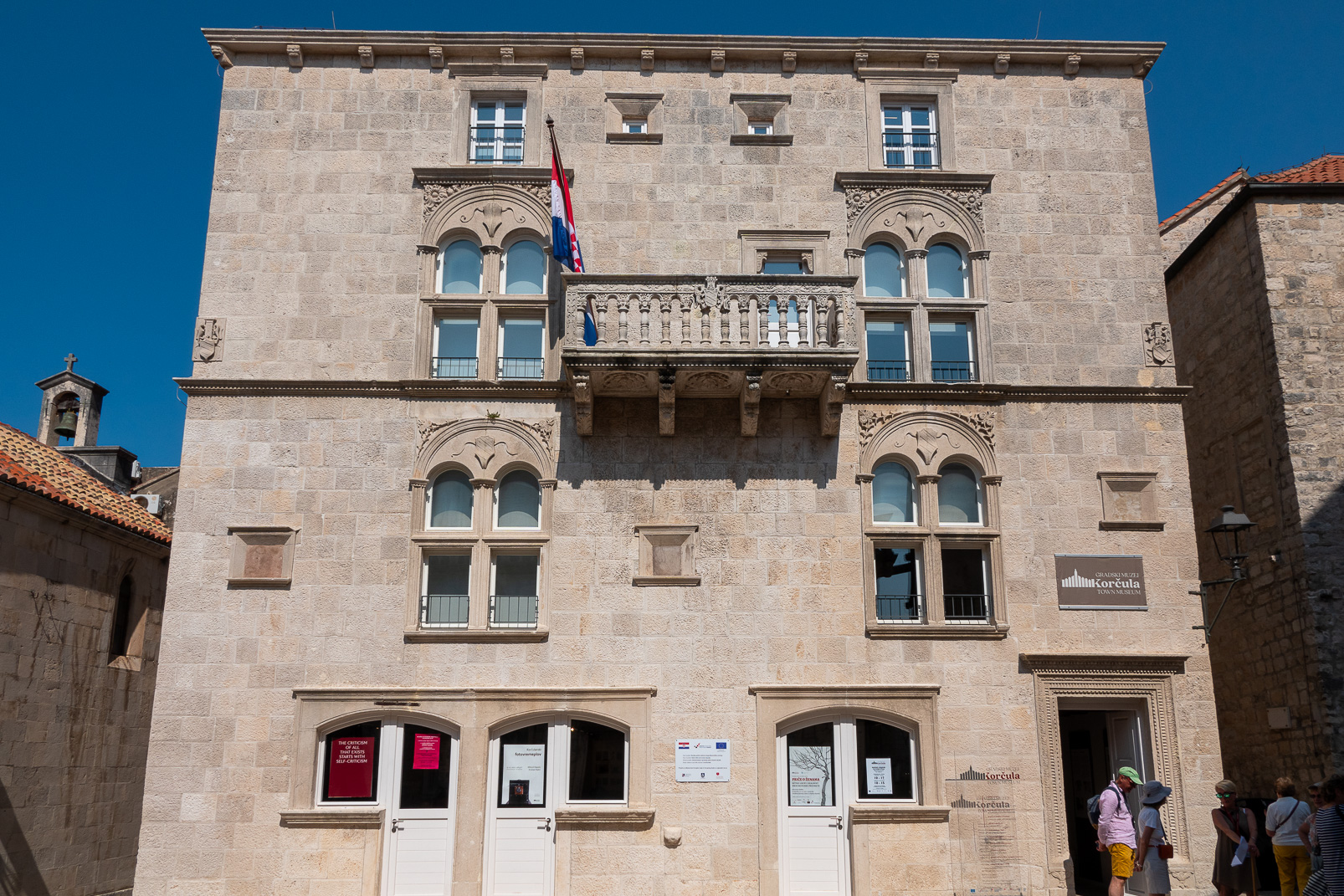 Musée de la ville de Korcula, occupe un trés beau palais du XVIè s., le palais Gabrielis.