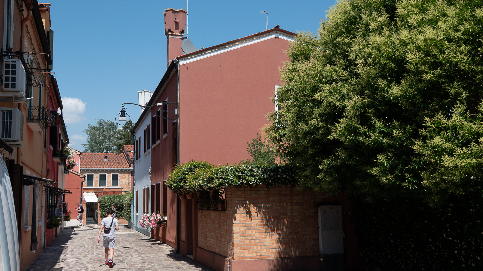 Île de Burano  avec ses maisons très colorées.